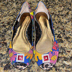 FRANCESCA GIOBBI RARE Fabric‎ Peep Toe Flat Multi Red/Orange/Blue Size 9